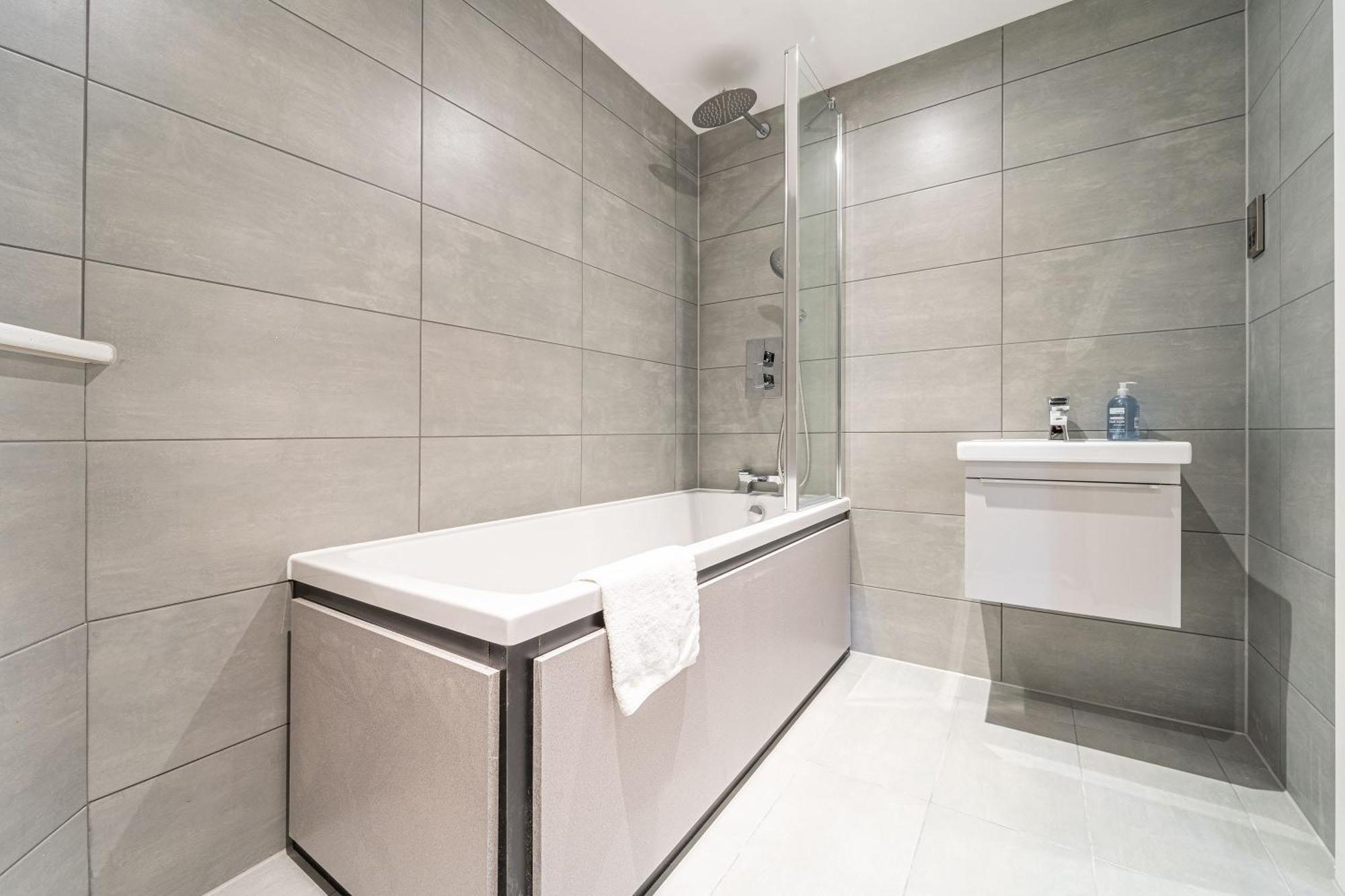 Seven Living Residences Solihull - Close To Nec & Bhx - Free Parking Dış mekan fotoğraf